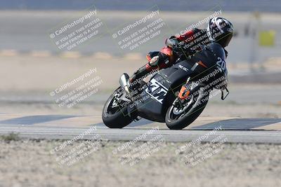 media/Oct-02-2025-Racers Edge (Thu) [[2c91cb6ab3]]/3-B Group/Session 2-Turn 14 (11am)/